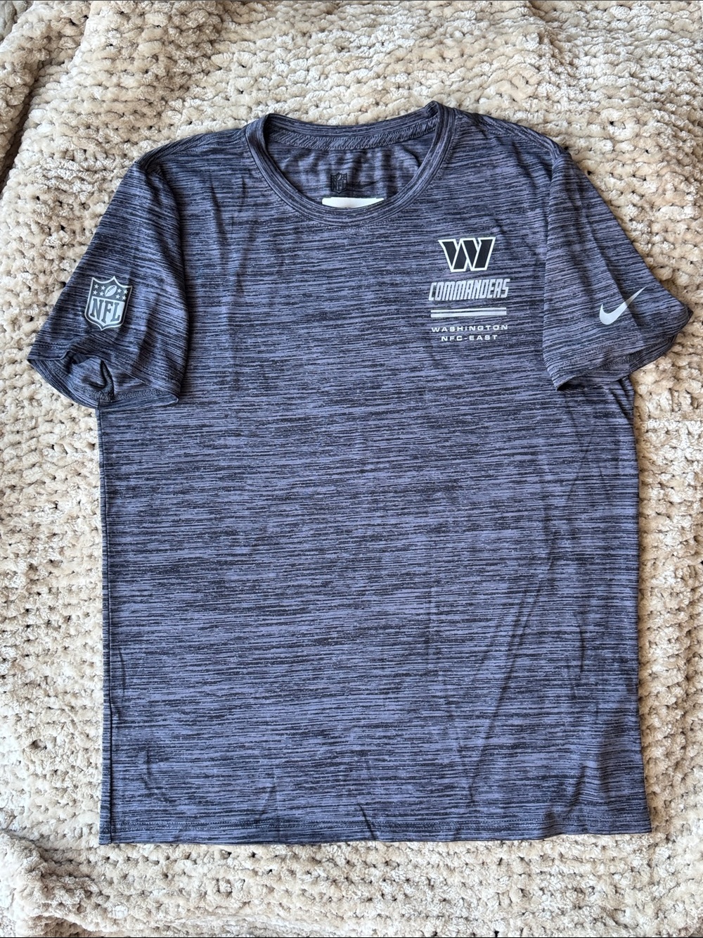 Nike Dri- Fit Women’s Washington Commanders Heathered Grey Short Sleeve Crew Tee